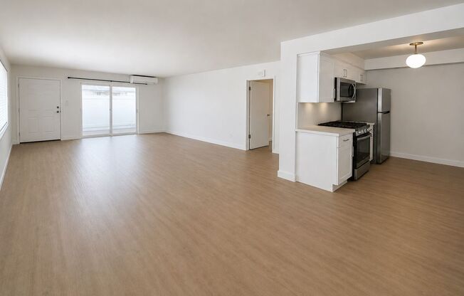 NOW LEASING! 1 BED + 1.5 BATH at 1522 Harvard St, Santa Monica, CA 90404.