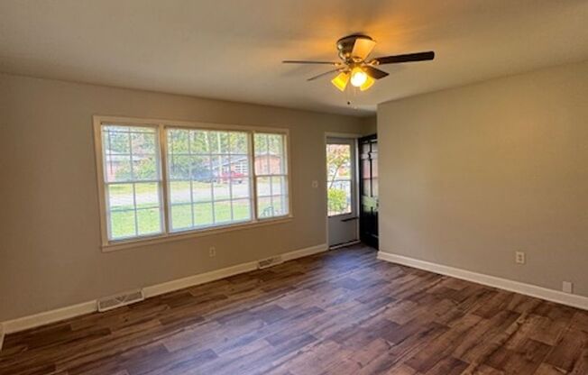 Location - Location - 2 bedrooms - 1.5 Baths, End Unit Townhome with Great Space in the heart of the Eastside.