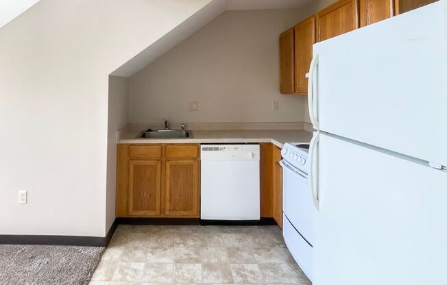 1 bed, 1 bath, 725 sqft, $725, Unit 358