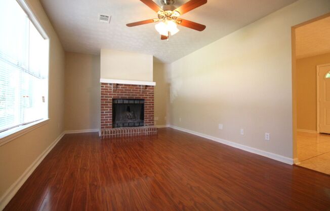 3 beds, 2.5 baths, $1,495