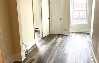 1 bed, 1 bath, $1,675, Unit 3