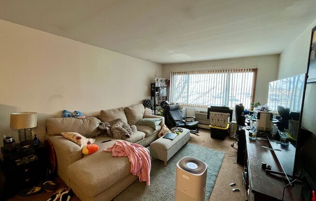 10253 W Cleveland Ave