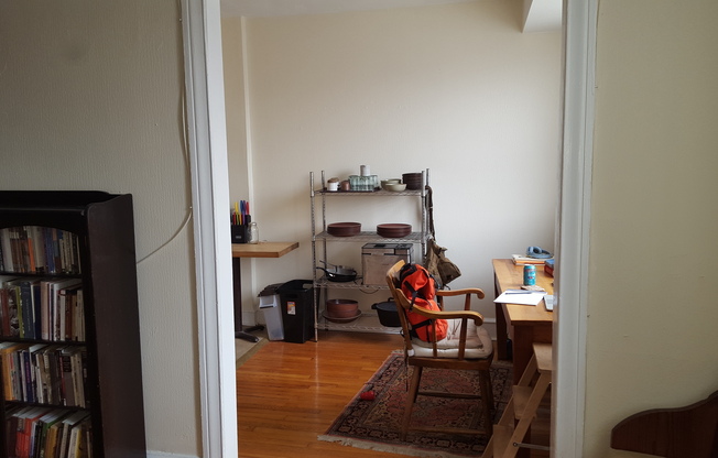 1 bed, 1 bath, 620 sqft, $1,195, Unit 202