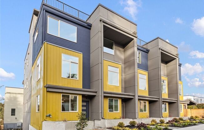 2bd/2.25ba Seattle Townhome