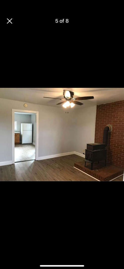 Cozy 2 bedroom in Central!