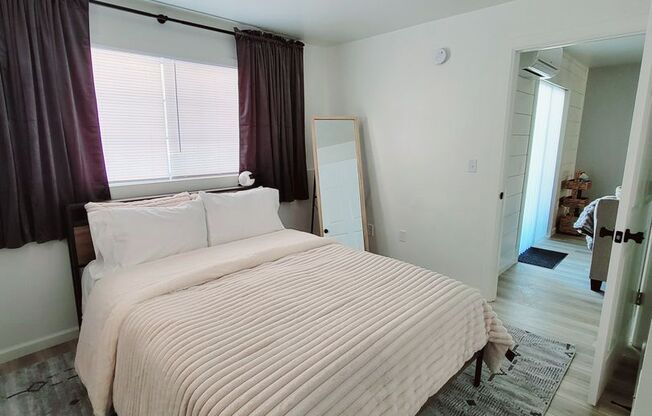 2 beds, 2 baths, 915 sqft, $2,575, Unit 4346-15