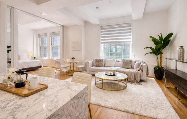 1 bed, 1 bath, 555 sqft, $2,675, Unit 414