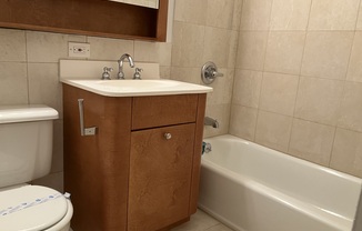 1 bed, 1 bath, $5,395, Unit 5N