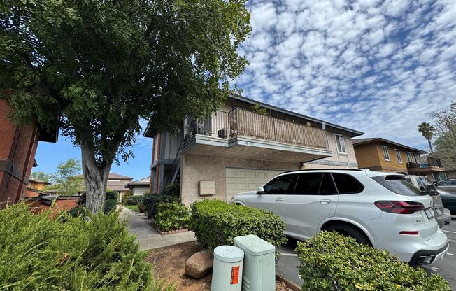 3 bedroom - 1.5 bathroom single level