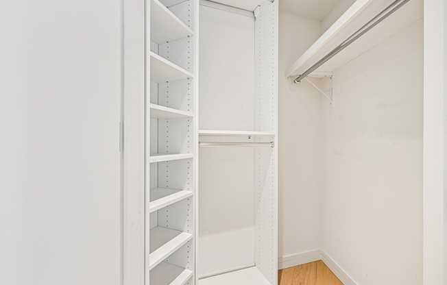 1 bed, 1 bath, 903 sqft, $7,500, Unit 6F