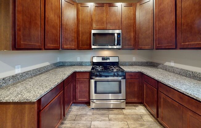 Affordable 6-Bedroom3 bath House Close to U of M Campus