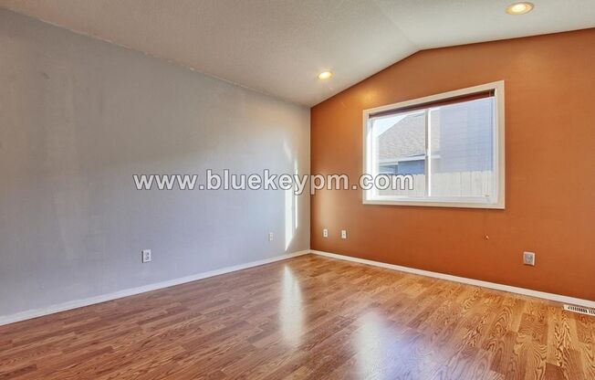 3 beds, 2 baths, $2,395