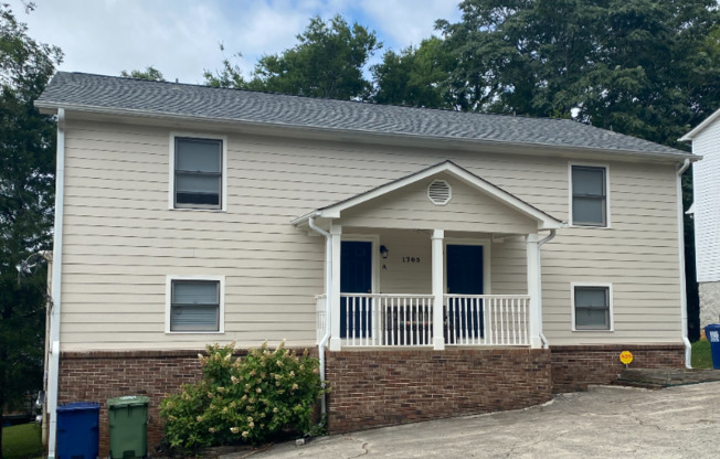 1705 TOLL GATE RD