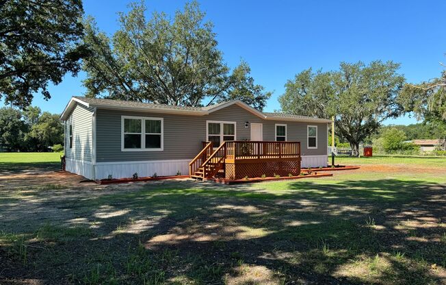 3 beds, 2 baths, $2,400