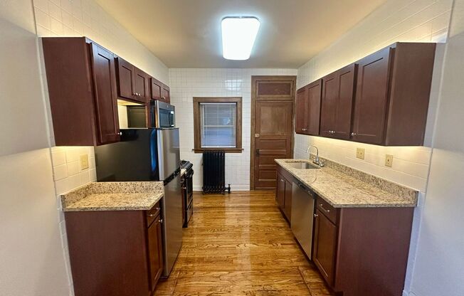 Studio, 1 bath, 400 sqft, $1,645, Unit 233-215