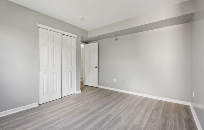 2 beds, 1 bath, 763 sqft, $1,585, Unit A5