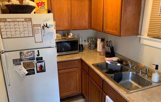 1 bed, 1 bath, 384 sqft, $935, Unit 2