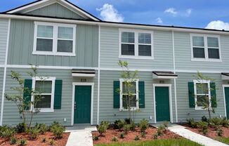 2 Bed- 3 Bath Townhouse Located at Deer Run!  D.R. Horton Townhome Community