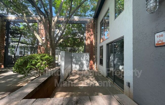 195 ARIZONA AVE