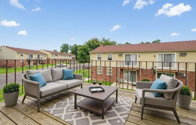 2 beds, 1 bath, 847 sqft, $1,895, Unit 106-09