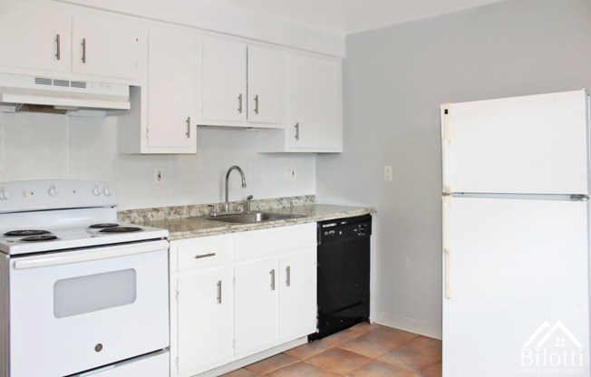 1 bed, 1 bath, 620 sqft, $1,525, Unit 266-02