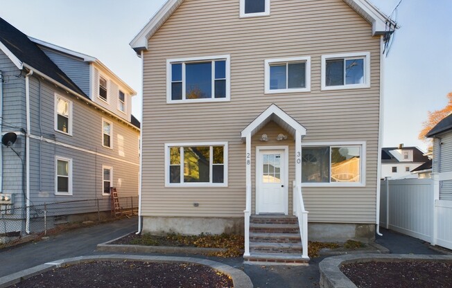 4 beds, 2 baths, 1,300 sqft, $4,300, Unit 2