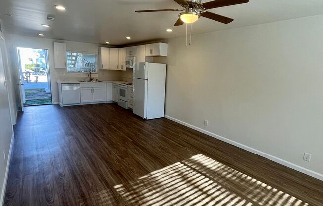 1 bed, 1 bath, 800 sqft, $1,995