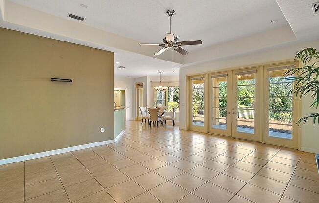 Gorgeous 3-Bedroom, 2-Bath in Bright Water Place
