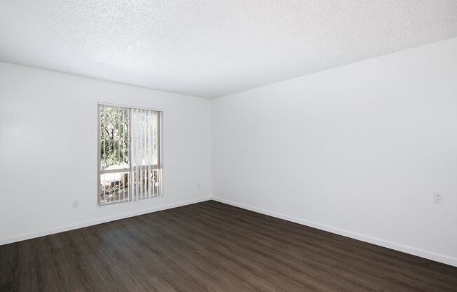 2 beds, 2 baths, 1,027 sqft, $2,695, Unit A-07