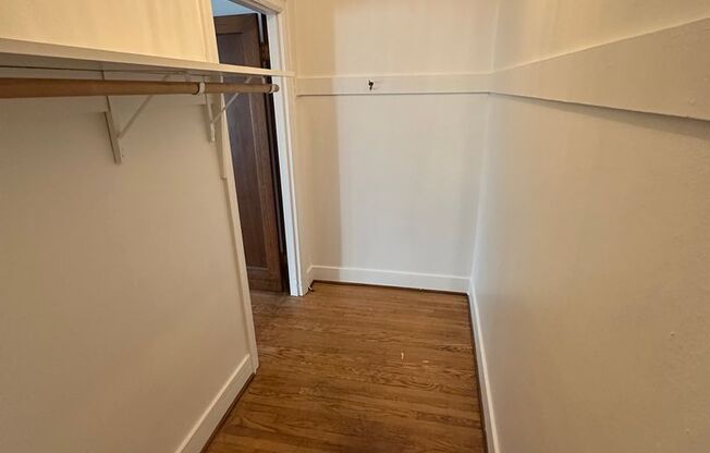 Studio, 1 bath, 429 sqft, $1,245, Unit Unit 204