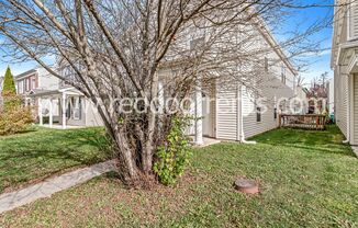 3 beds, 2.5 baths, $1,595