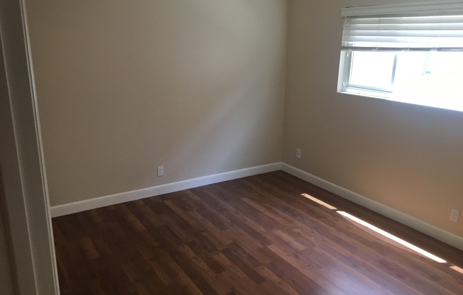 1 bed, 1 bath, 550 sqft, $2,095, Unit #7