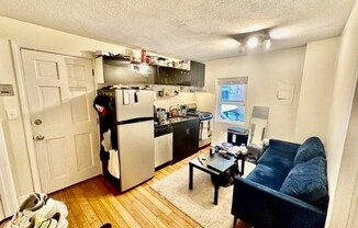 20 Bartlett Pl.