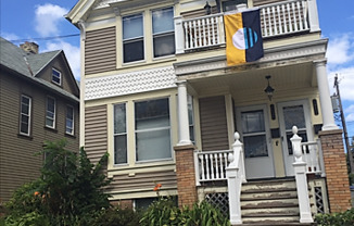 1832-34 N. Warren Ave