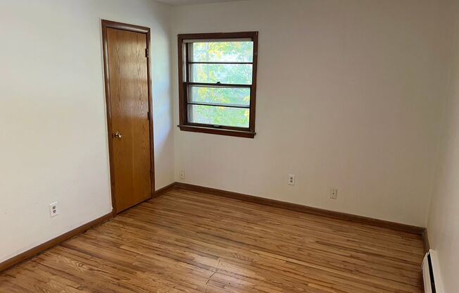 1 bed, 1 bath, $925, Unit 1