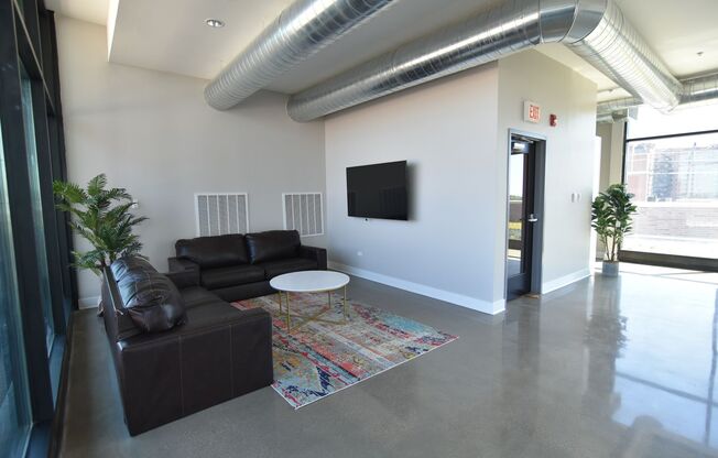 1 bed, 1 bath, 673 sqft, $2,700, Unit 3833-613