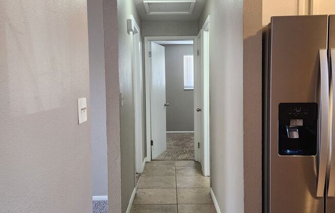 2 beds, 1 bath, $1,450, Unit 4620A