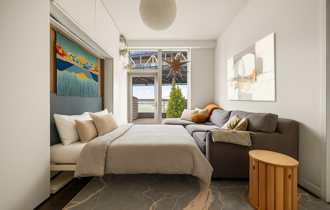 1 bed, 1 bath, 696 sqft, $7,000, Unit 7B