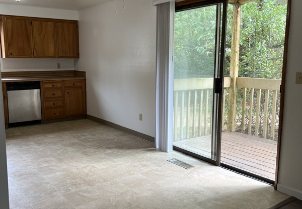 2159 NOMAD CT SE
