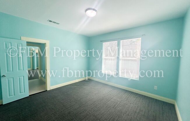 2 beds, 1.5 baths, 1,800 sqft, $1,675, Unit A