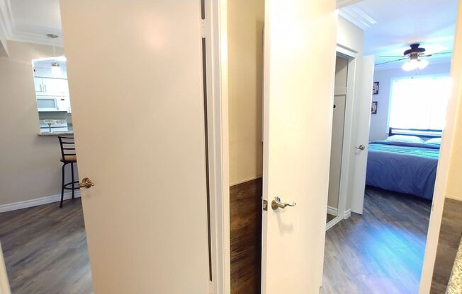 2 beds, 2 baths, 960 sqft, $2,895, Unit 101