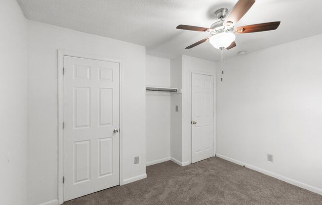 2 beds, 1 bath, 714 sqft, $1,078, Unit 4124-2