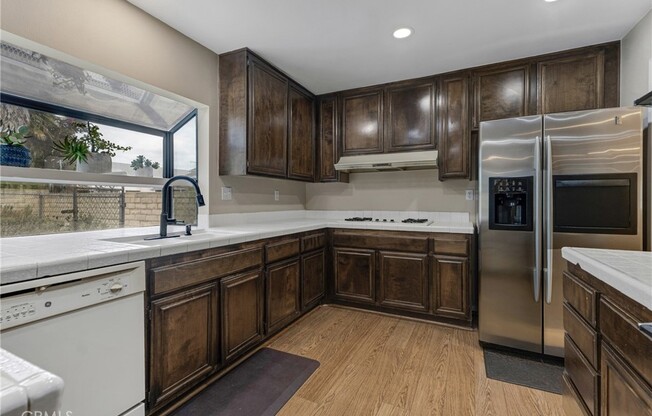 4 beds, 3 baths, 3,229 sqft, $5,600