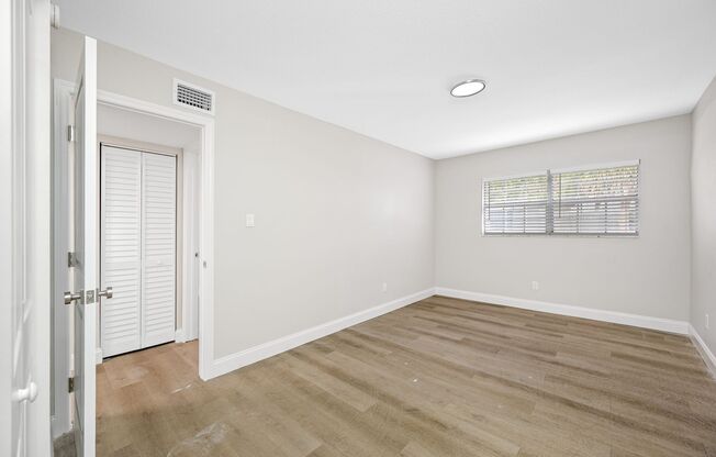 2 beds, 1 bath, 780 sqft, $2,395, Unit 07