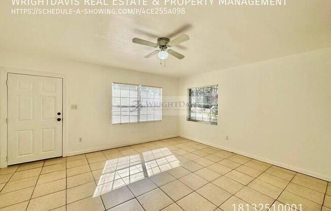 1302 E NEW ORLEANS AVE