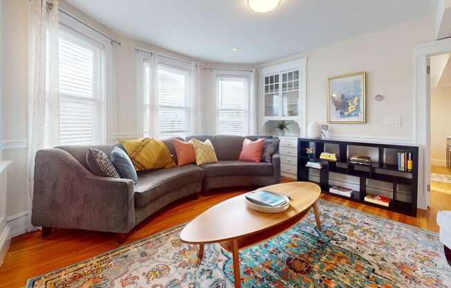 RENOVATED 4 bed 2 bath in Cambridge....