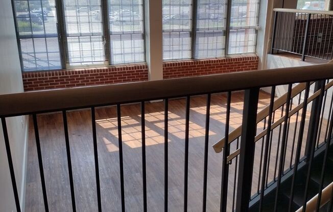 Studio, 1 bath, 1,406 sqft, $2,130, Unit 102