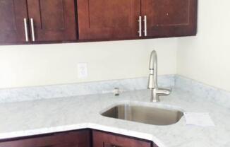 5 beds, 1.5 baths, $4,400