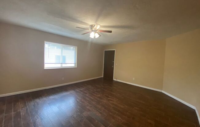 1 Bedroom 1 Bath Condo *NW Expressway*******SECTION 8 APPROVED PROPERTY****SPRING SPECIAL