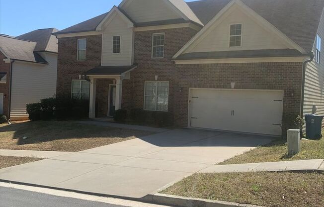 4 Bedroom Single Family Home In Lawrenceville!